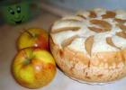 Шарлотка с яблоками в мультиварке лучшие пошаговые рецепты приготовления вкусной шарлотки